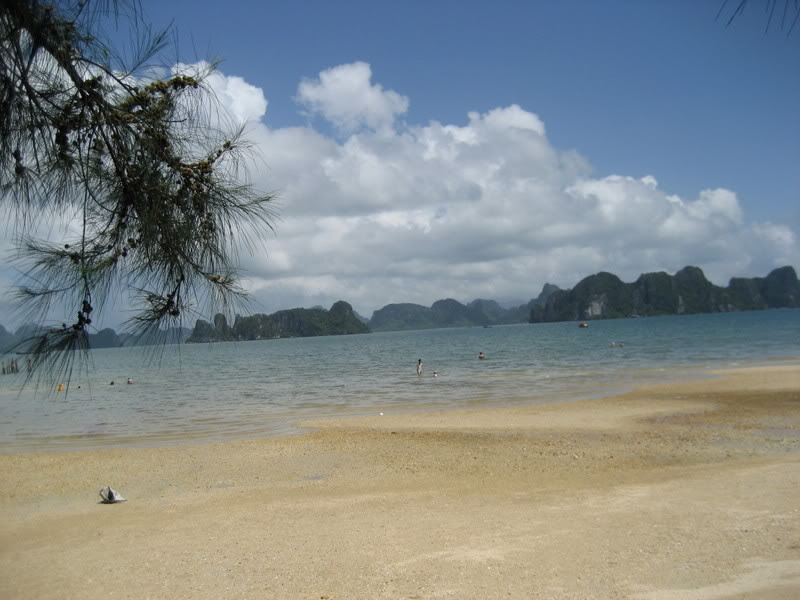 Du lịch V&acirc;n Đồn Quảng Ninh đang dần ph&aacute;t triển